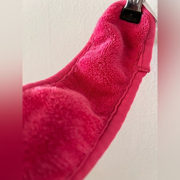 Mini Makeup Eraser - Picture 5 of 6